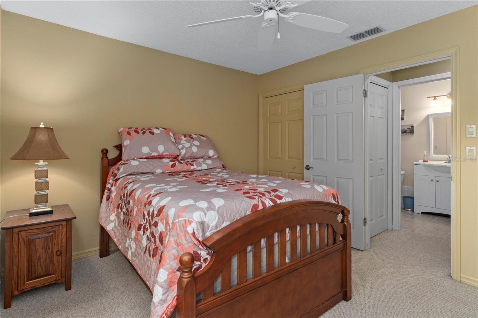 10 Sycamore Ct S Property Photo 11