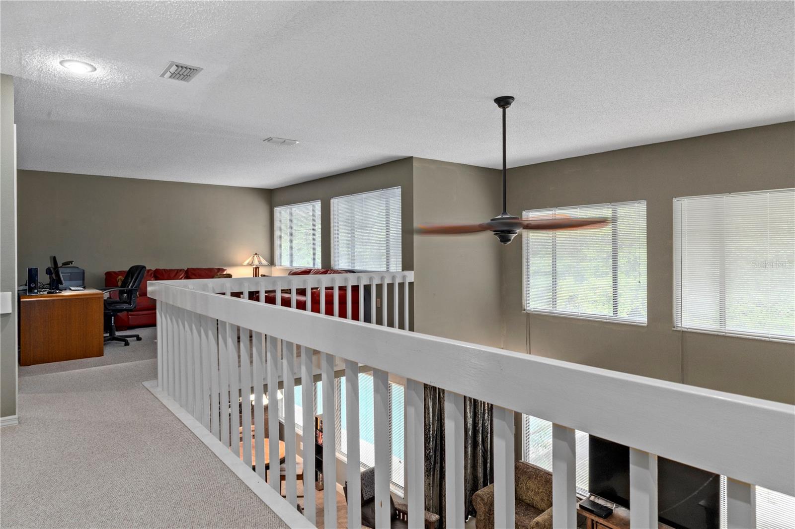 10 Sycamore Ct S Property Photo 18