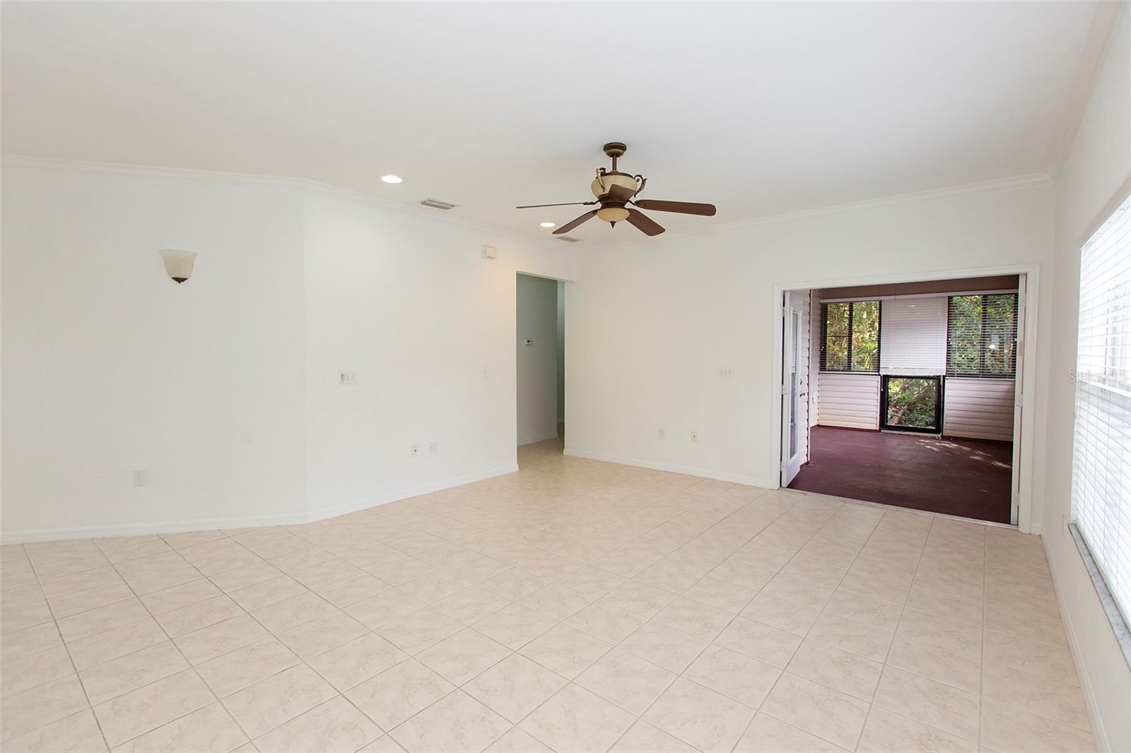 7952 Nw 51st Way Property Photo 8