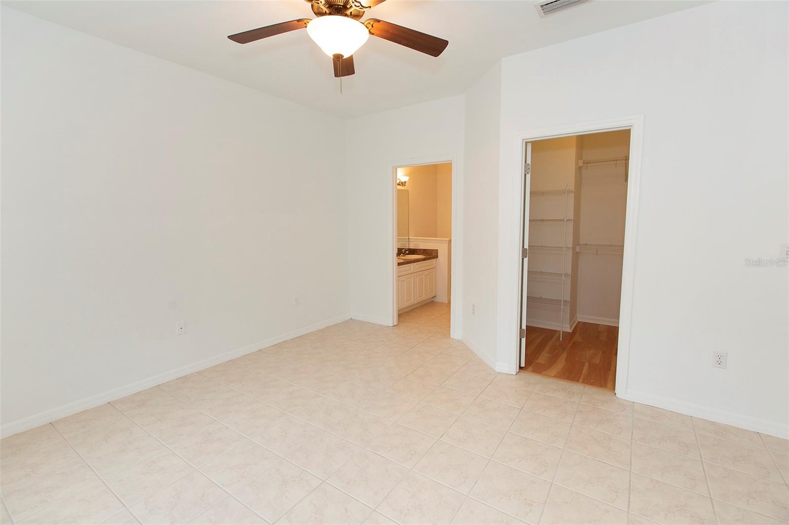 7952 Nw 51st Way Property Photo 10