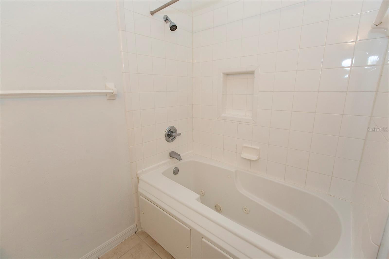 7952 Nw 51st Way Property Photo 15