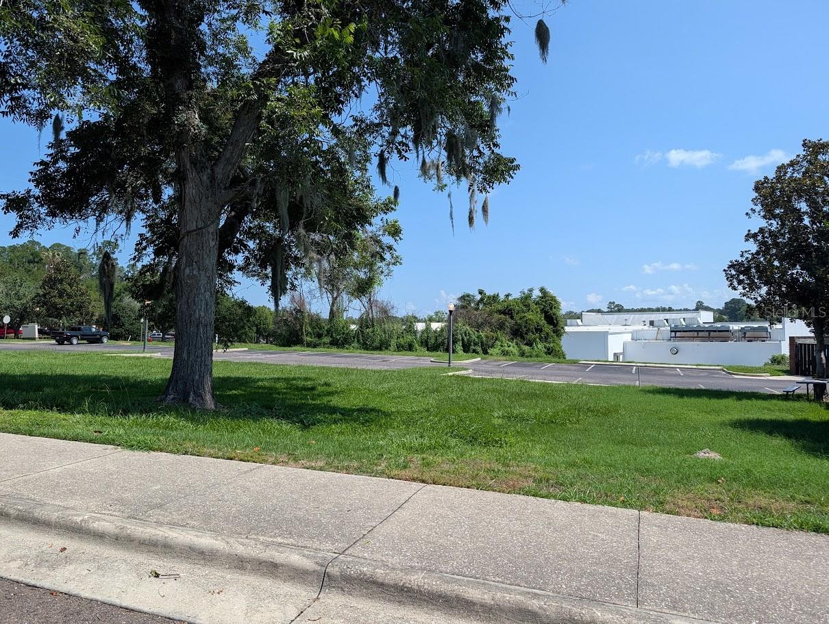 Lot 00 NW 151ST BLVD Property Photo 1