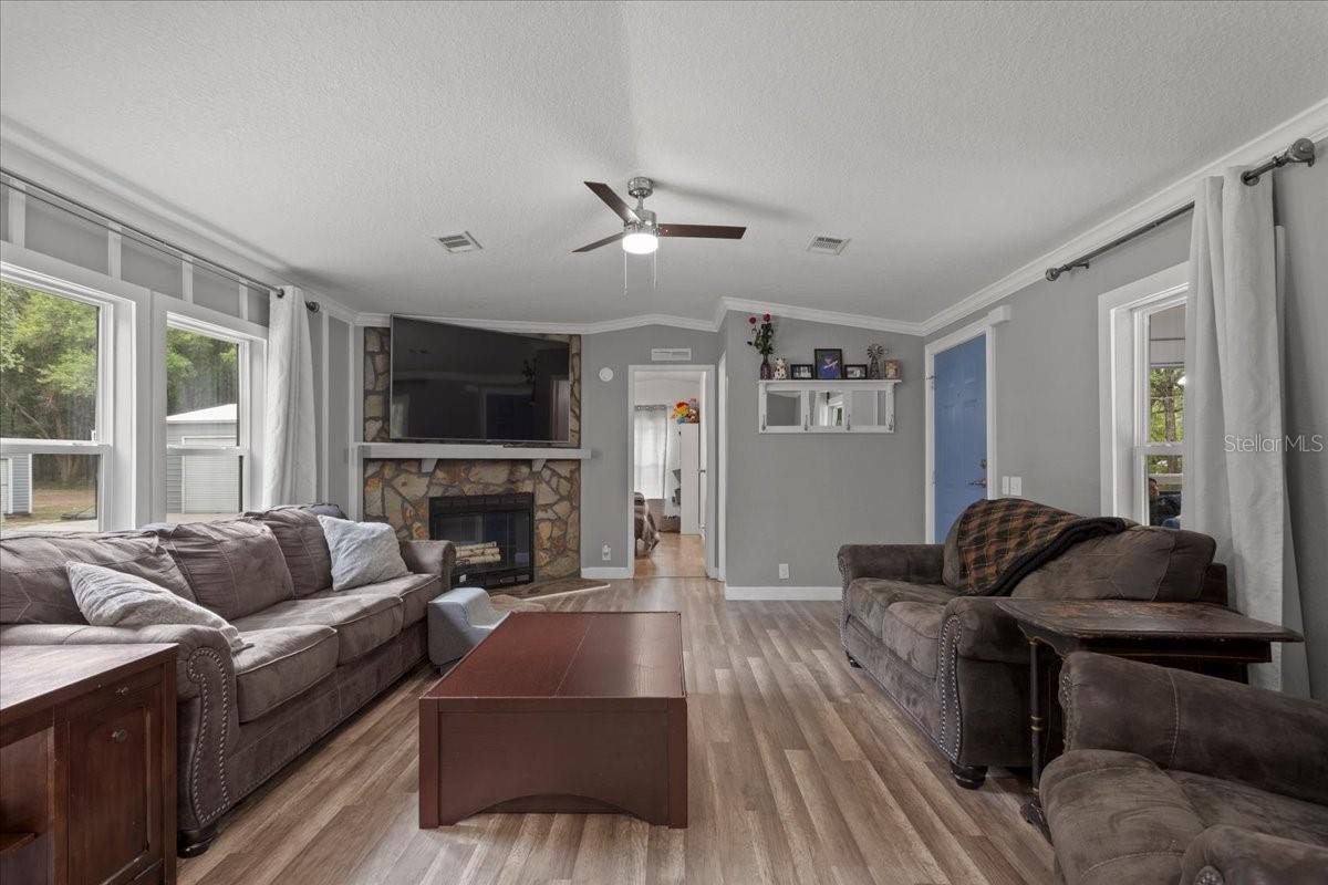 16221 Sw 67th Pl Property Photo 4