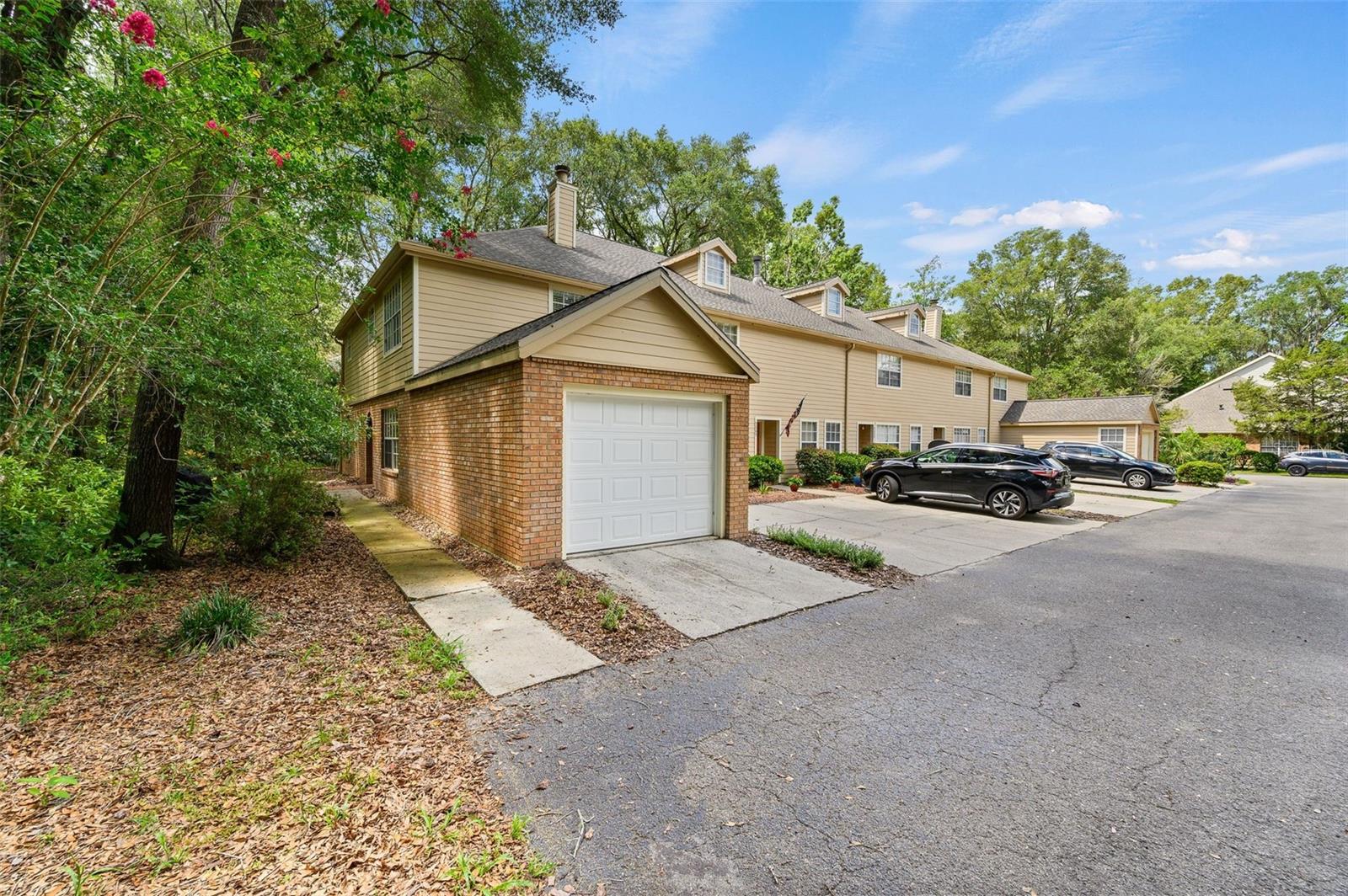 5261 Sw 97th Dr Property Photo 1