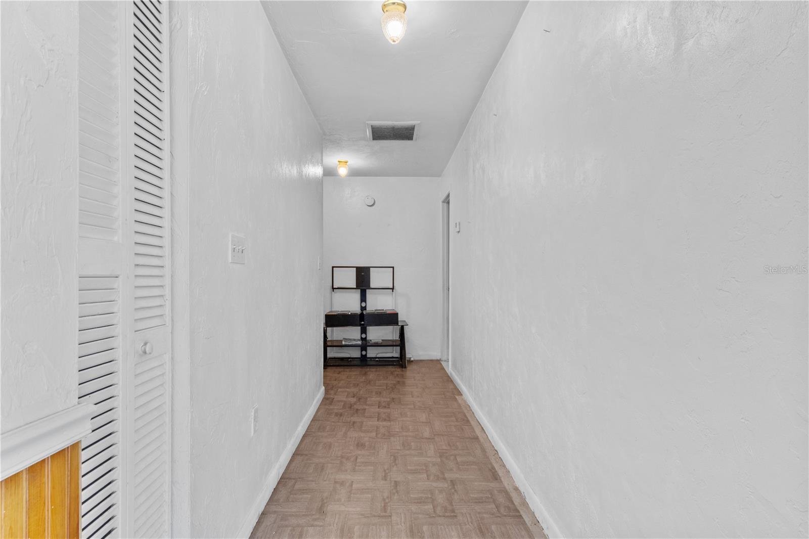 17250 Nw 26th Ct Property Photo 12