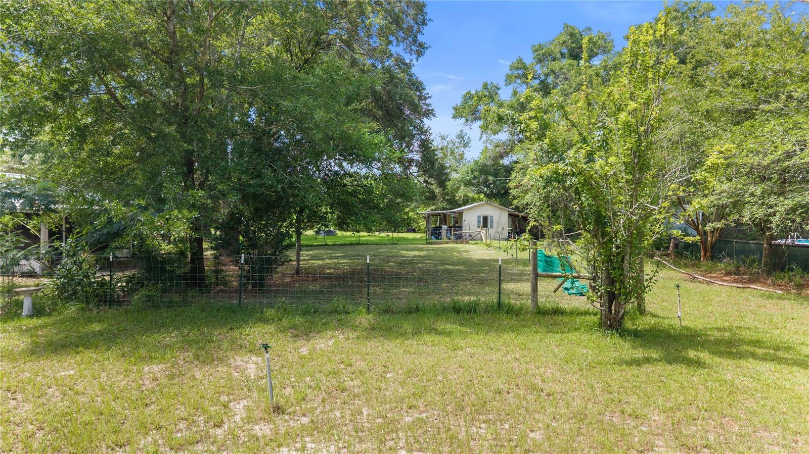 17250 Nw 26th Ct Property Photo 27