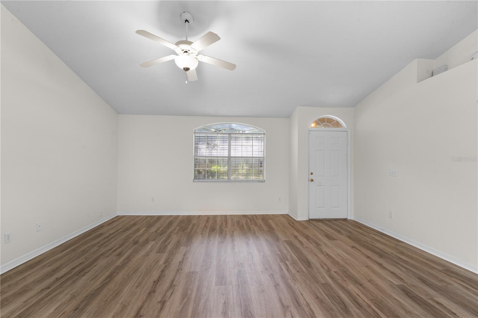 2077 Sw 42nd Ln Property Photo 7