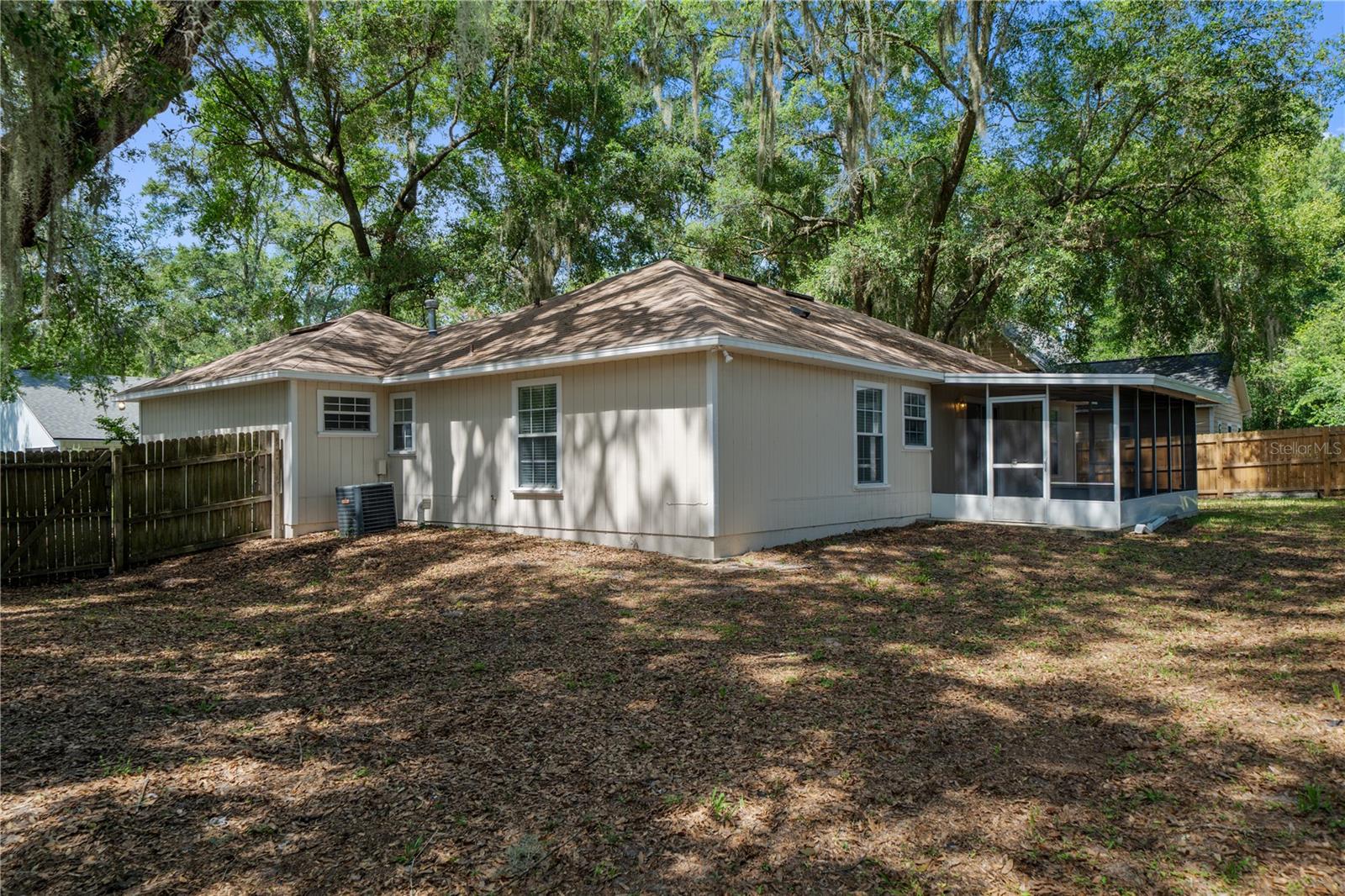 2077 Sw 42nd Ln Property Photo 32