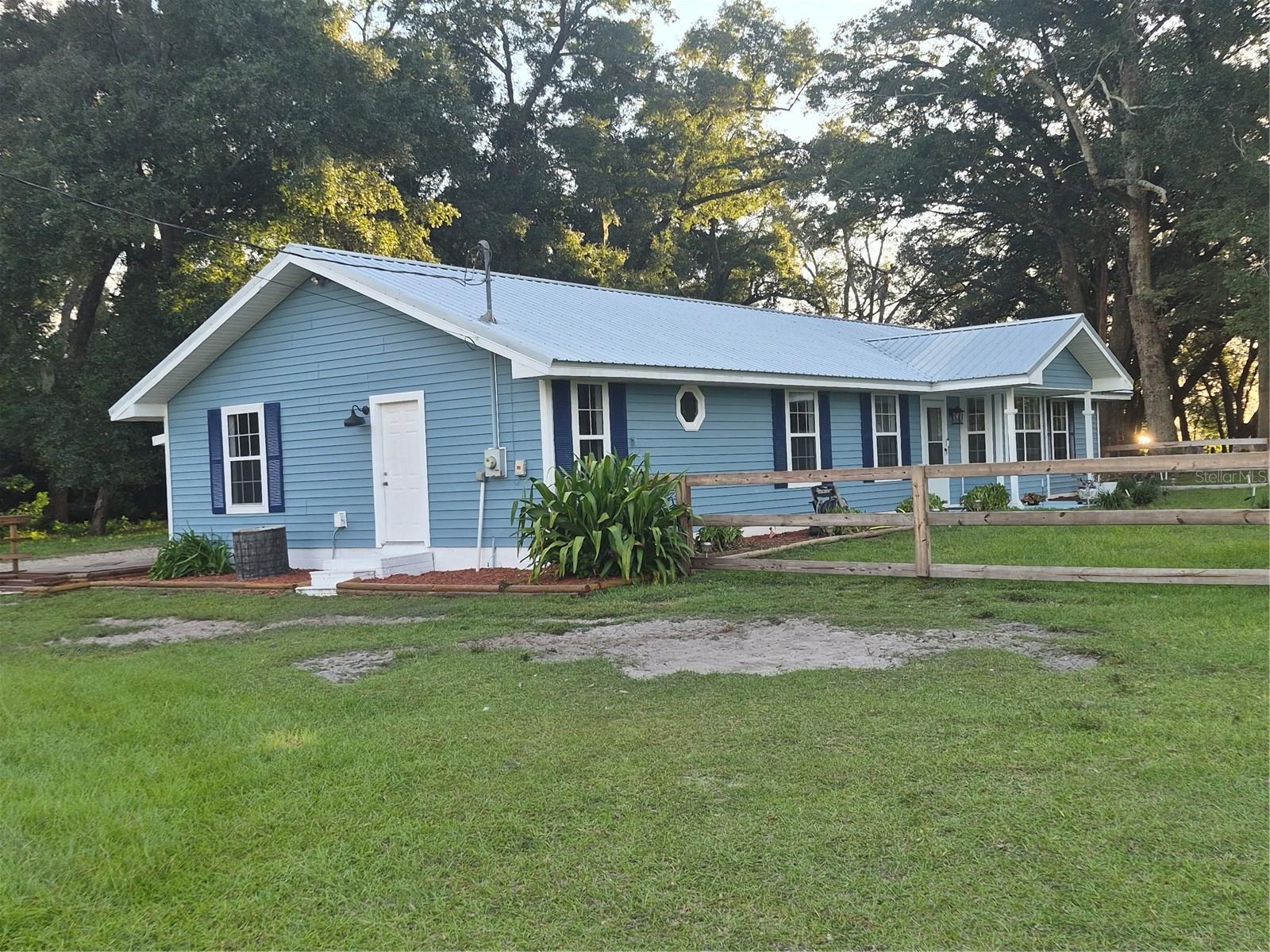 1890 Nw 167th Pl Property Photo 7