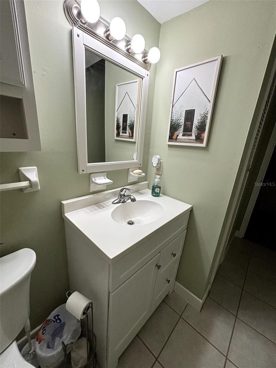 1700 Sw 16th Ct #a5 Property Photo 6