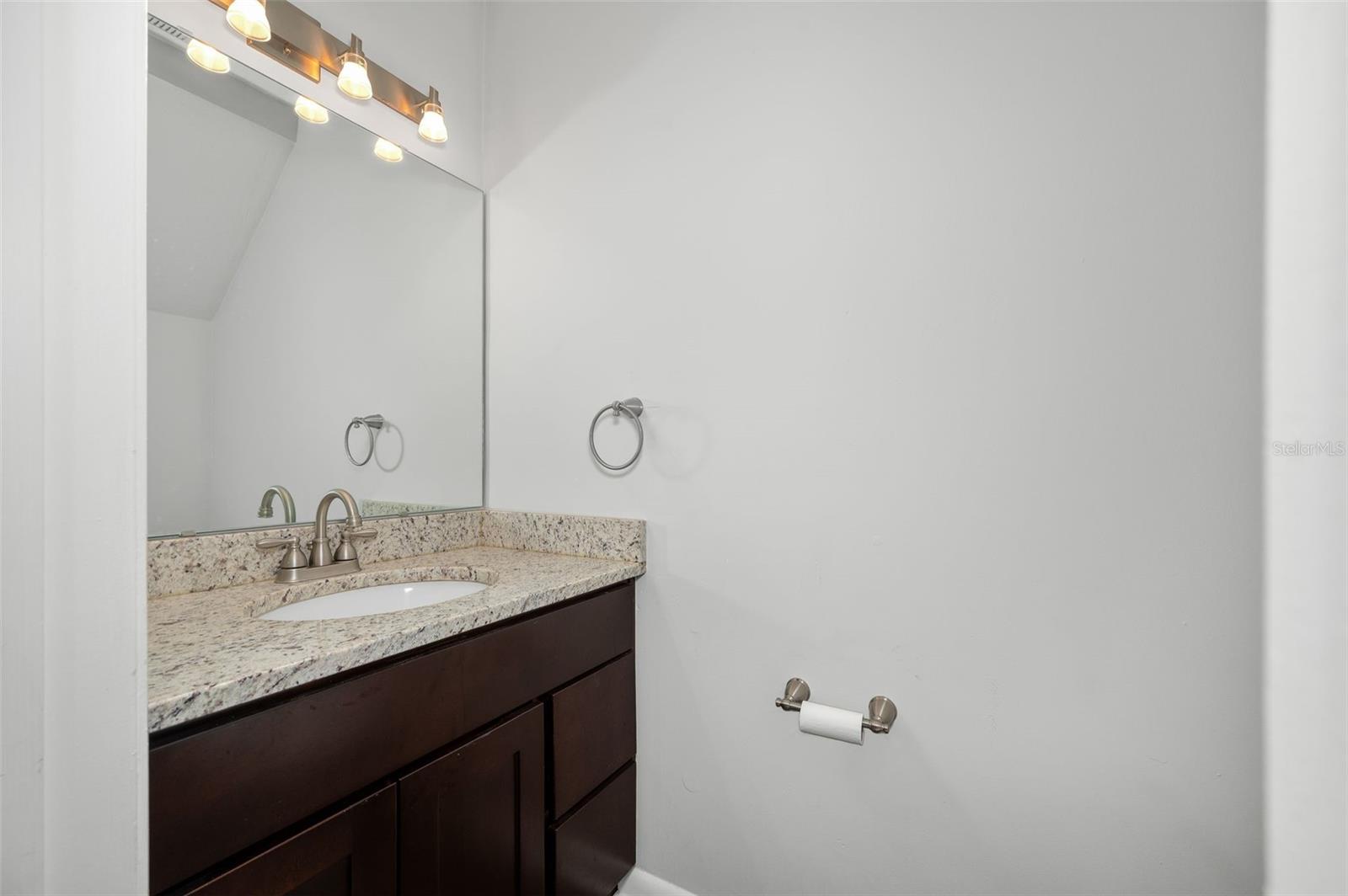 2132 Sw 39th Dr Property Photo 12