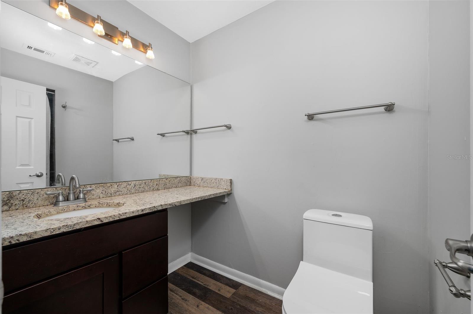 2132 Sw 39th Dr Property Photo 19
