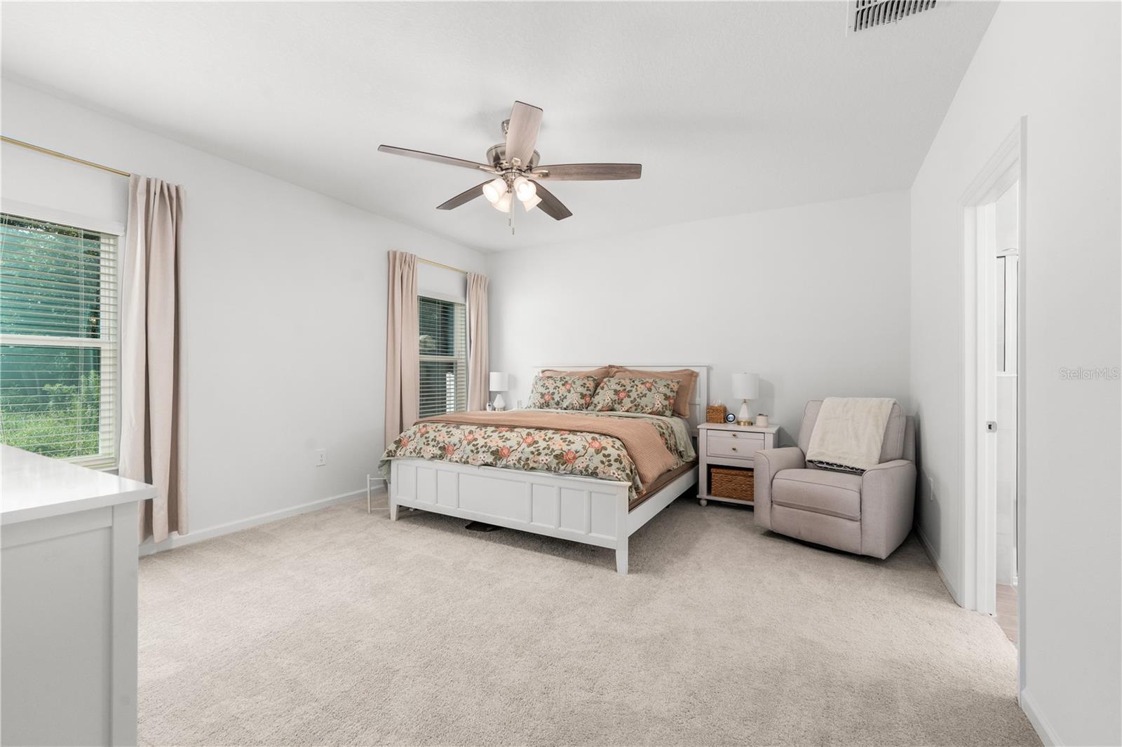 13941 Nw Convergence Blvd Property Photo 12