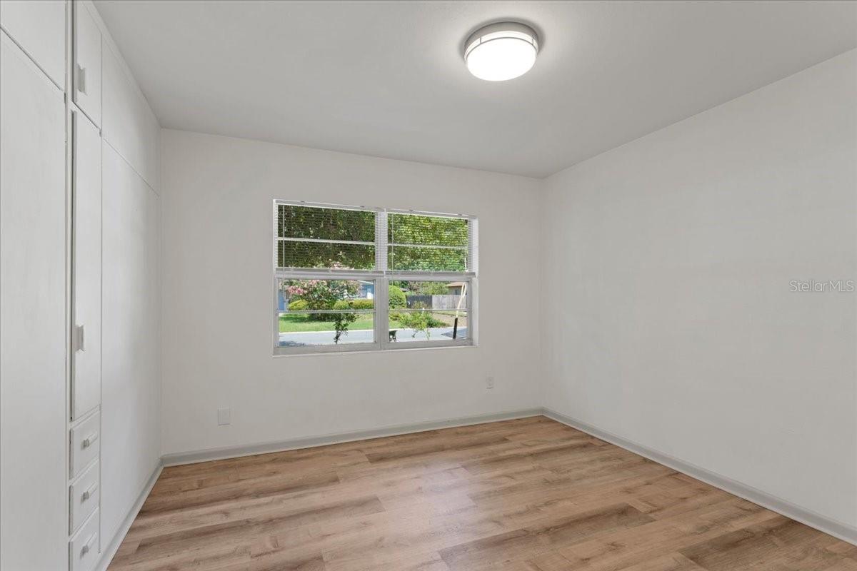 1302 Ne 14th Ter Property Photo 15