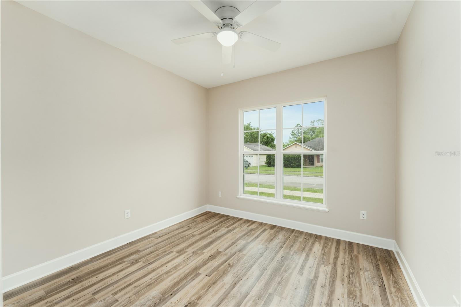12174 Nw 162nd Dr Property Photo 18