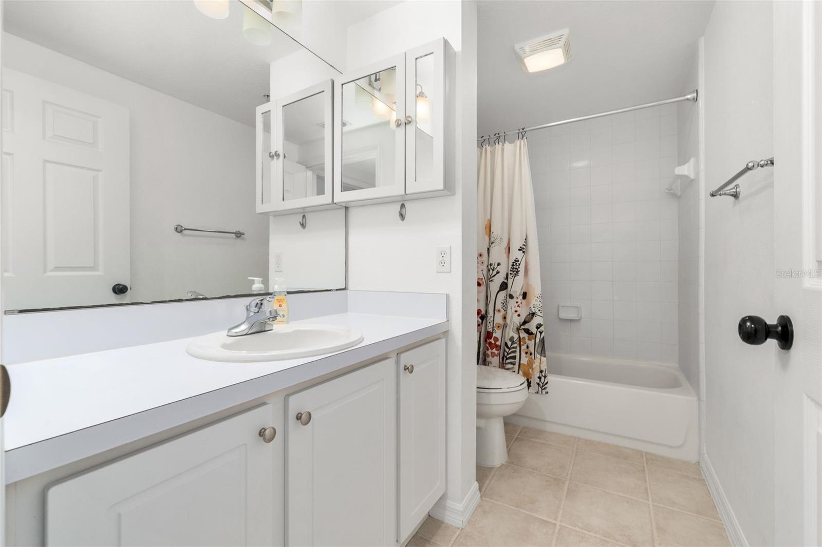 9124 Sw 51st Rd #302 Property Photo 19
