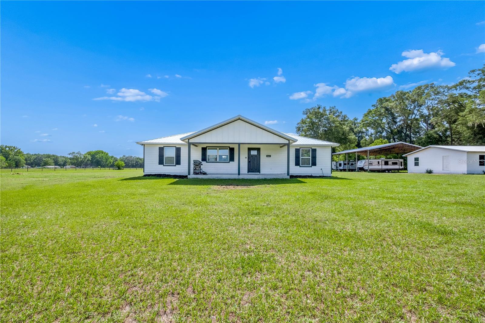 21411 Nw 209th Ter Property Photo