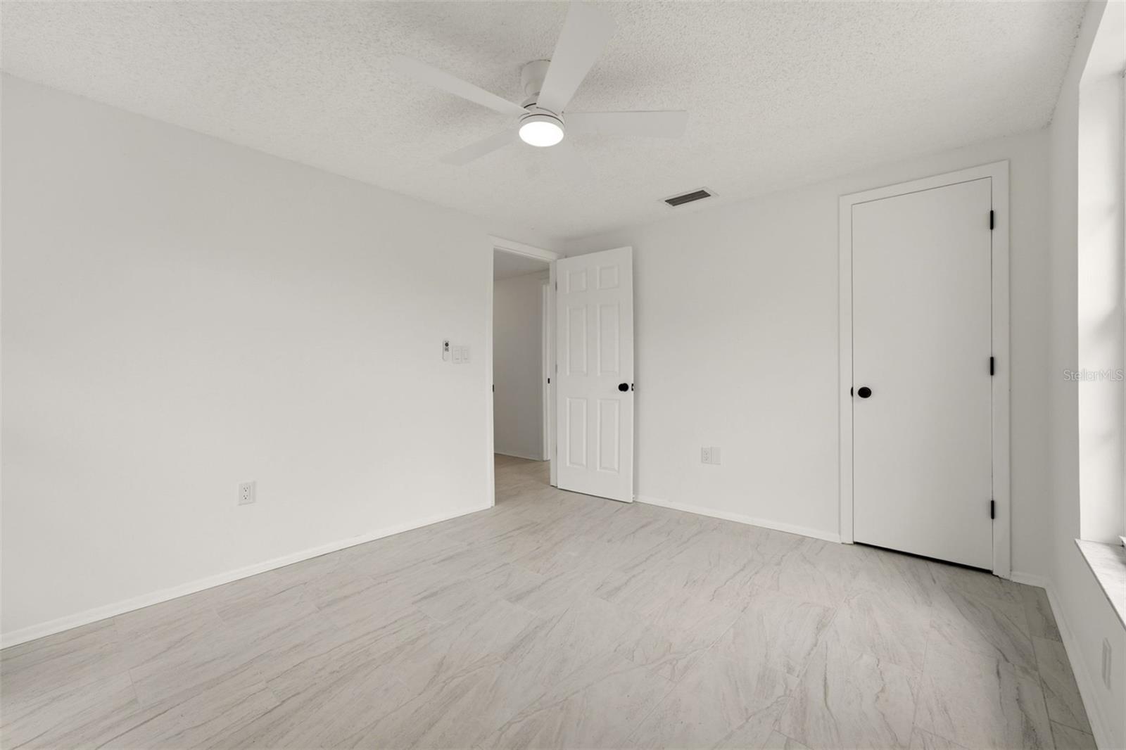 4731 Atlantic Ave Property Photo 20