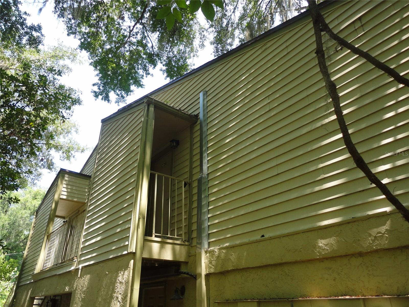1015 SW 9TH ST #C-24 Property Photo 1