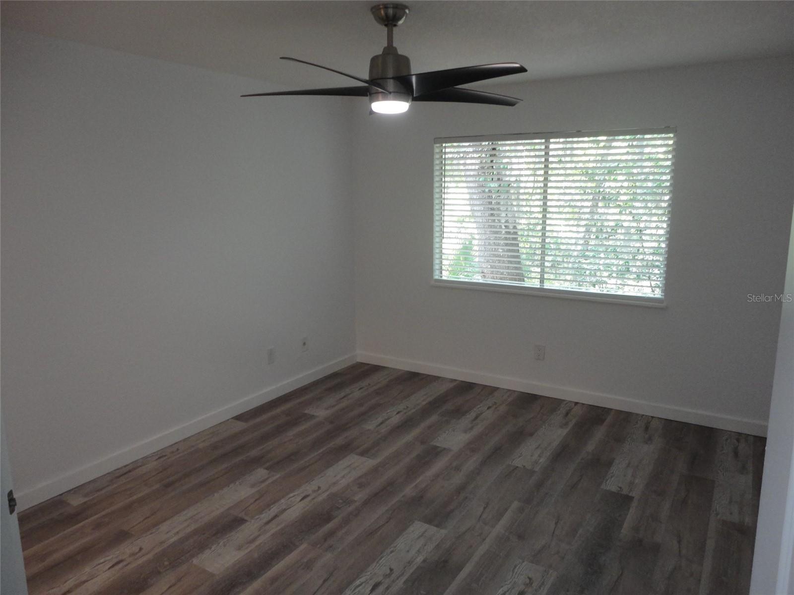 1015 Sw 9th St #c-24 Property Photo 5