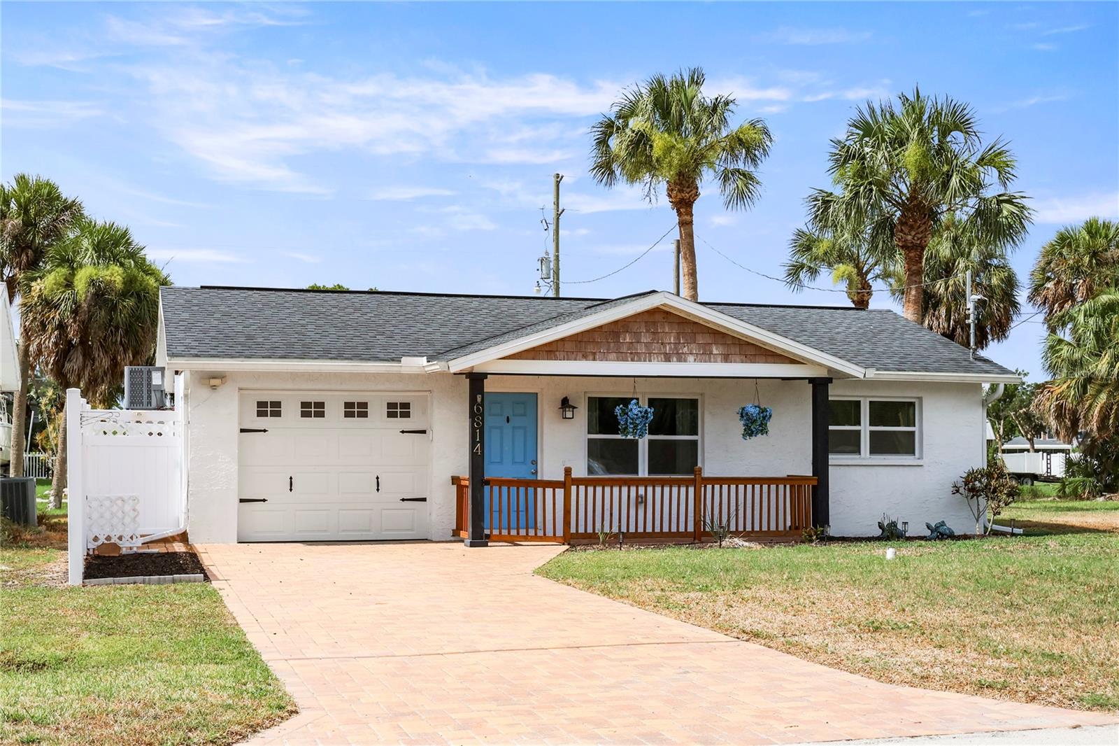 6814 Driftwood Dr Property Photo 1