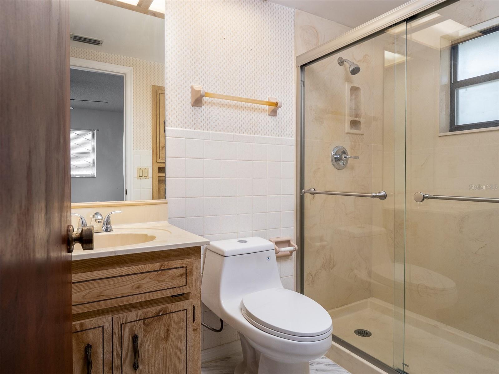 121 Serena Cir Property Photo 13