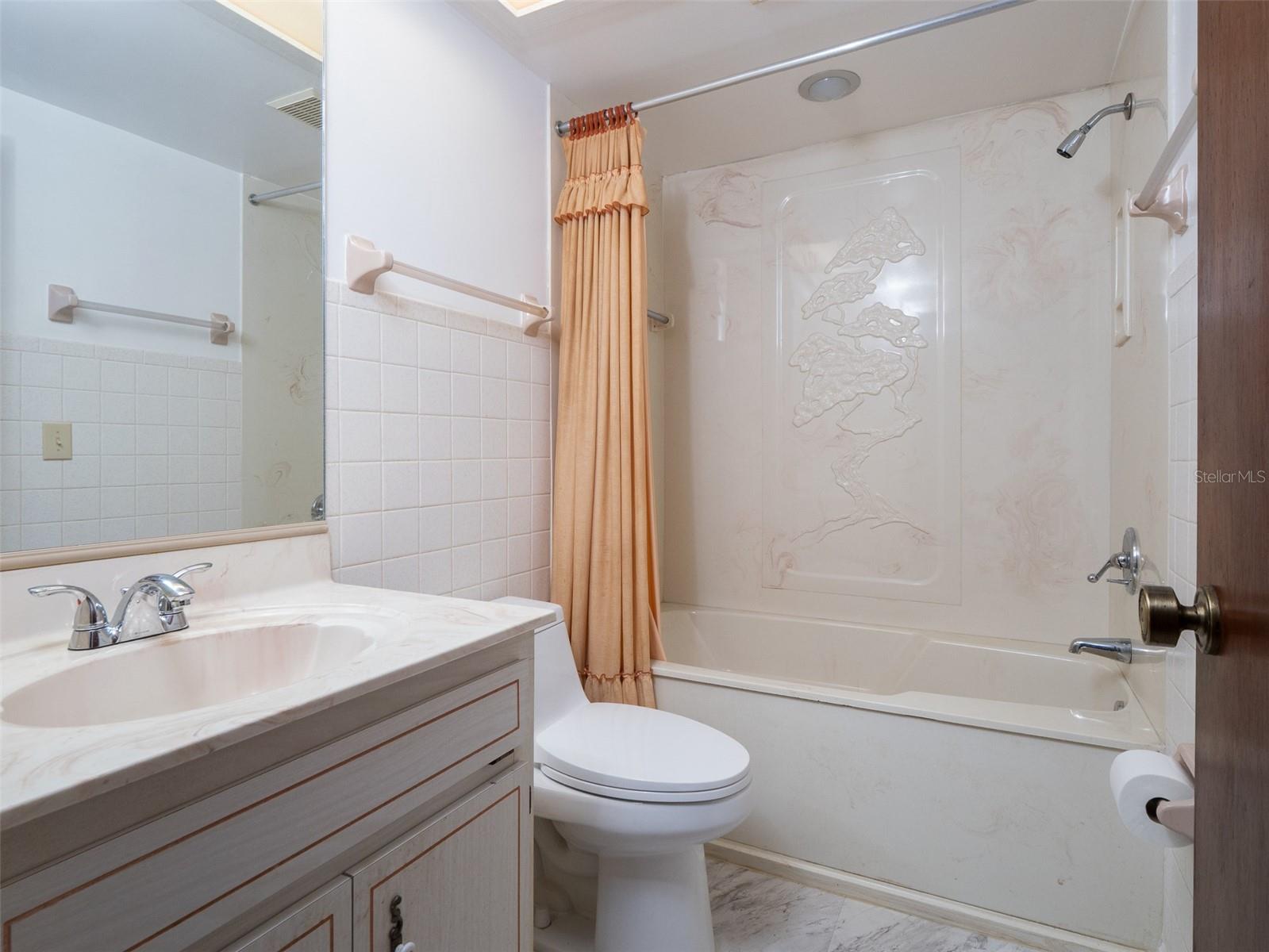 121 Serena Cir Property Photo 15