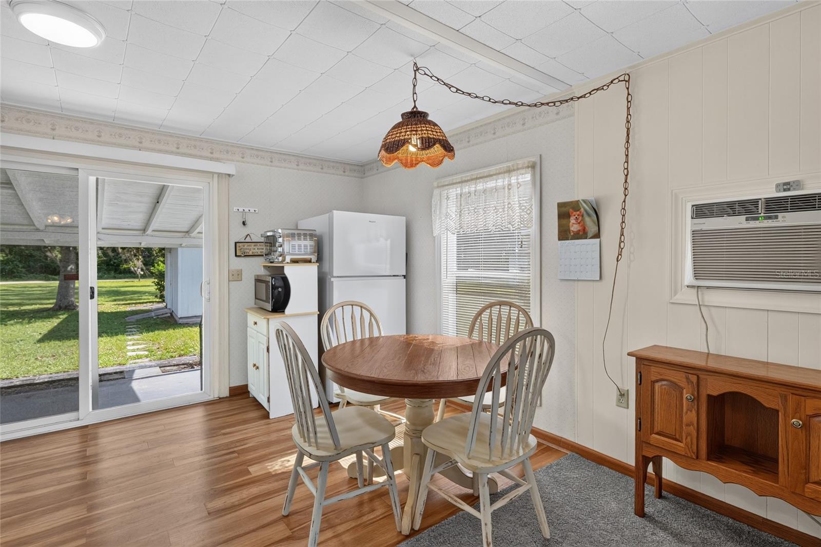 148 Lake Shore Ter Property Photo 10