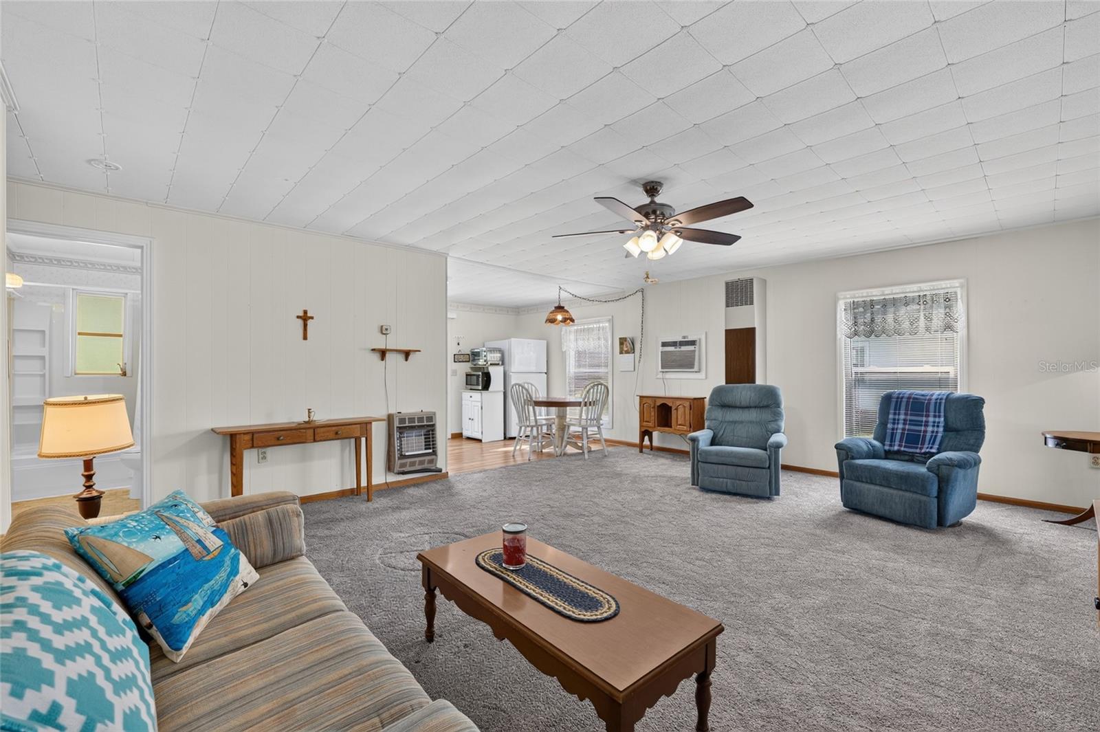 148 Lake Shore Ter Property Photo 14