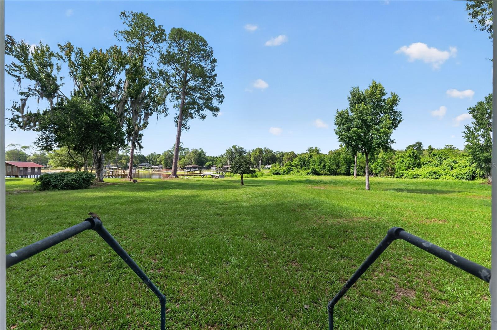 148 Lake Shore Ter Property Photo 27