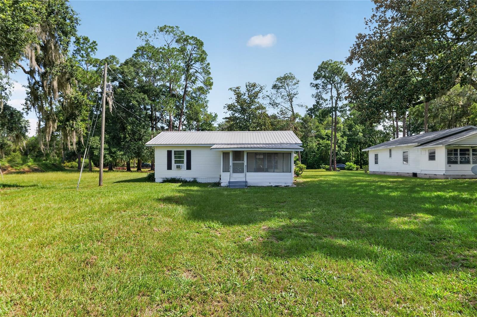 148 Lake Shore Ter Property Photo 28