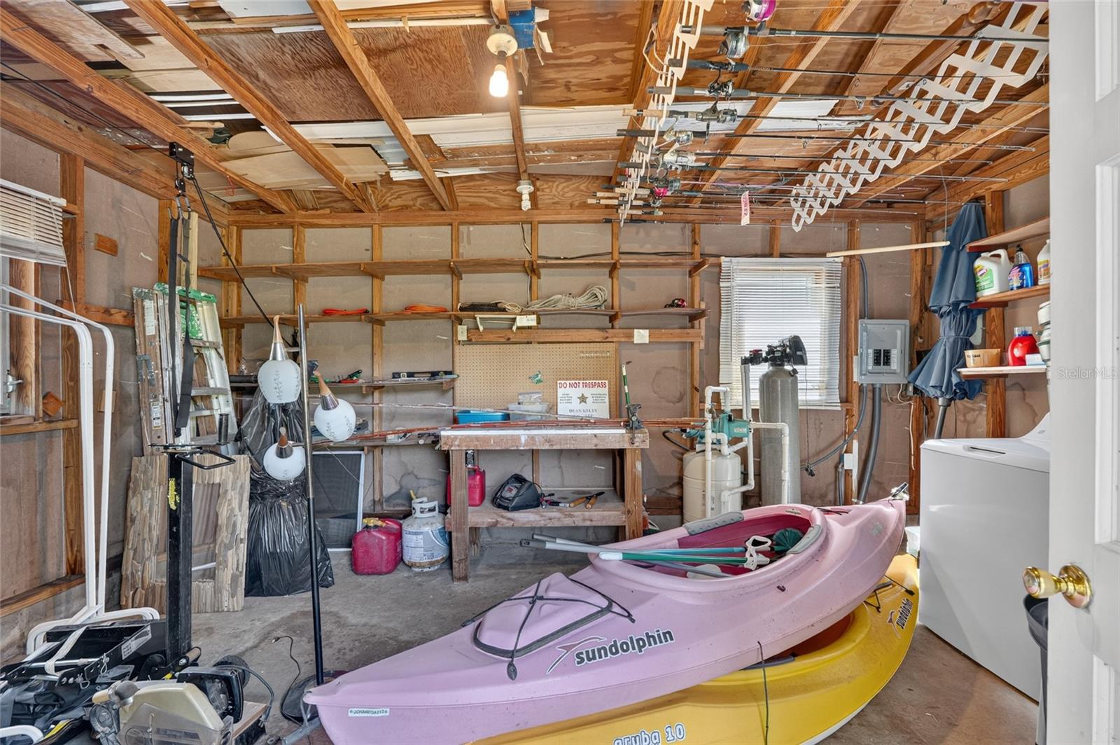 148 Lake Shore Ter Property Photo 42