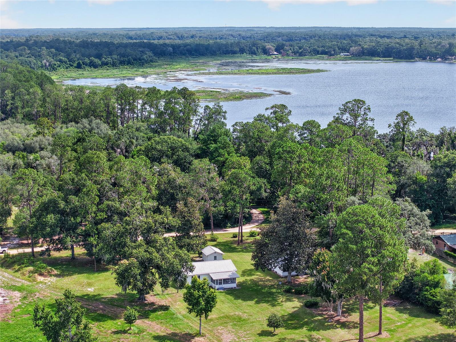 148 Lake Shore Ter Property Photo 48