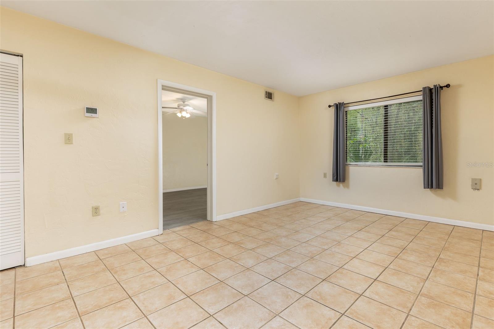 83 Se 16th Ave #e102 Property Photo 16