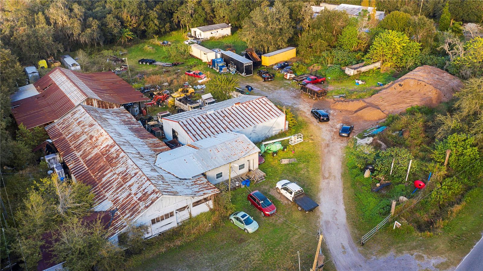 15058 Balm Rd Property Photo 1