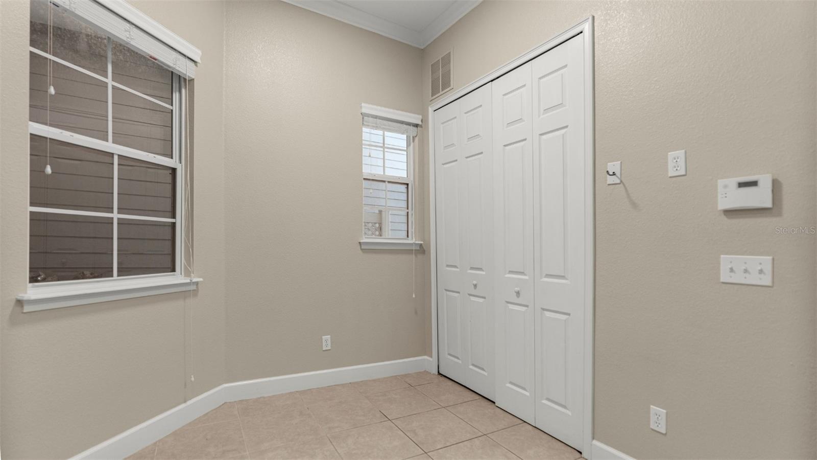 1852 Nw 34th St #24 Property Photo 16