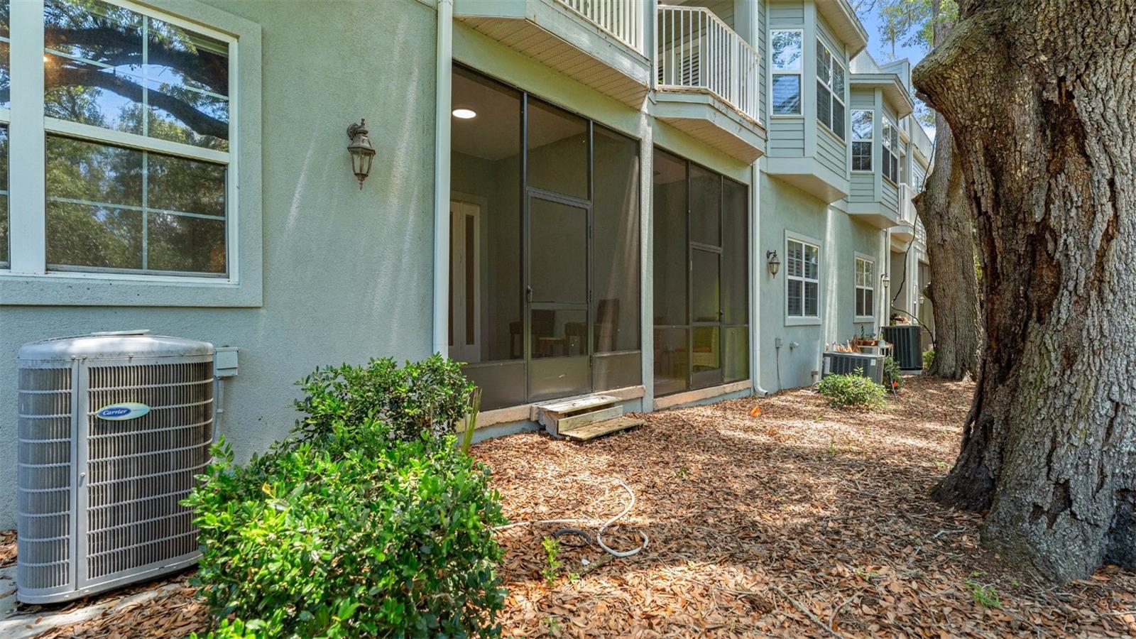 1852 Nw 34th St #24 Property Photo 80