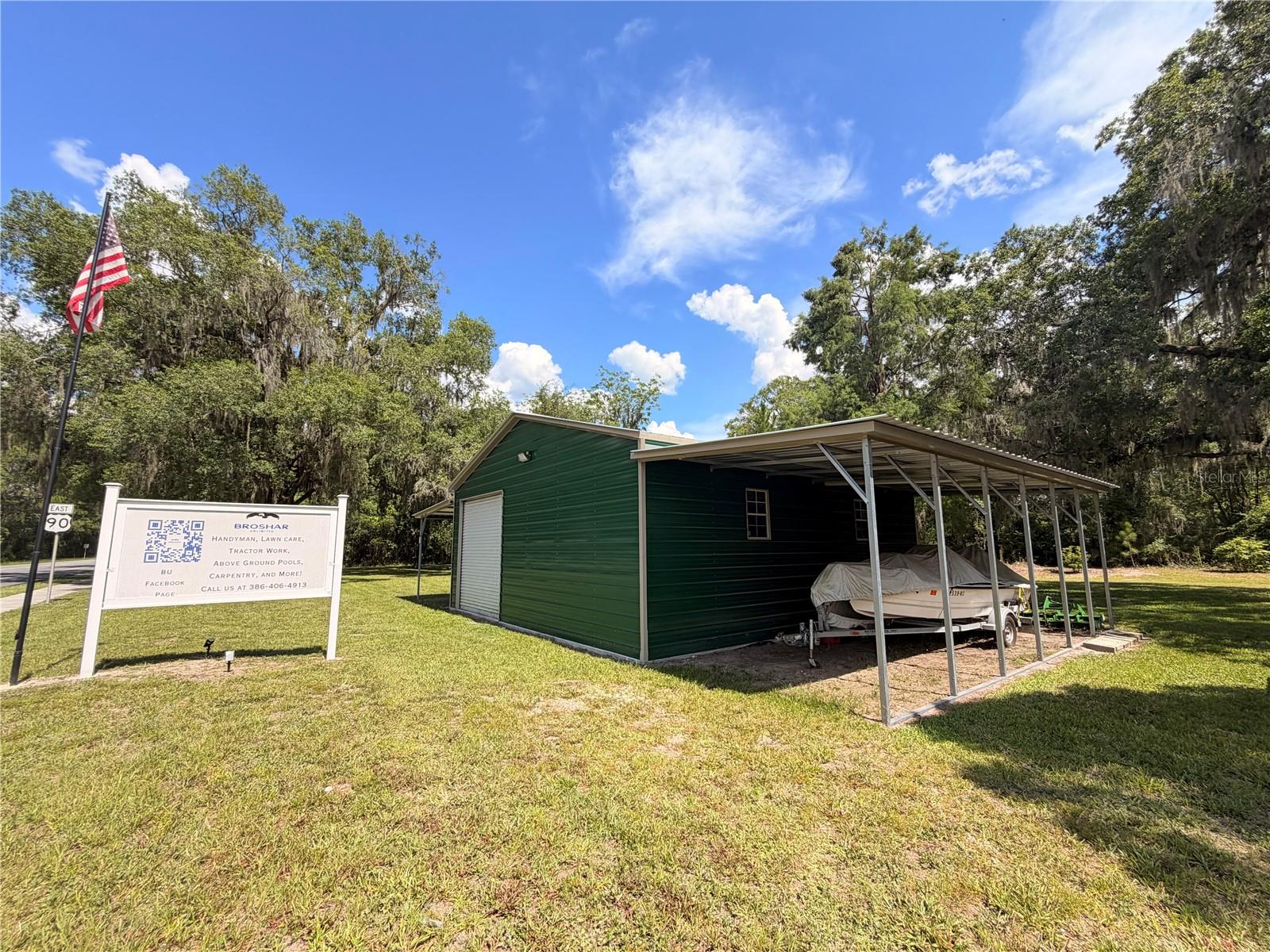 24042 90 Property Photo 9