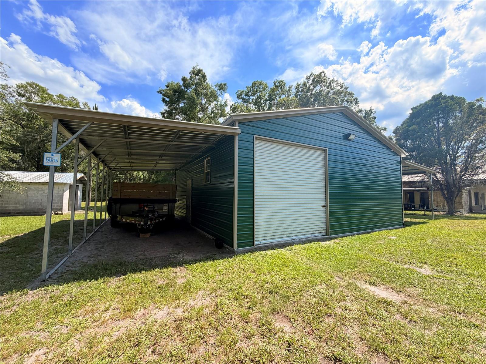 24042 90 Property Photo 13