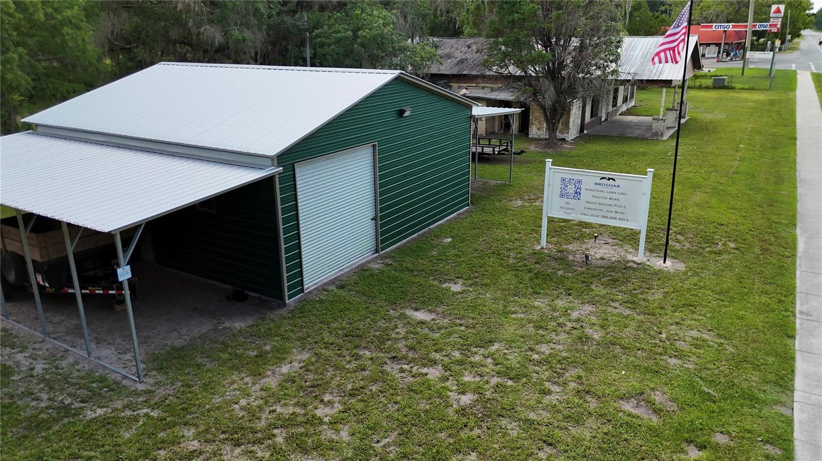 24042 90 Property Photo 23