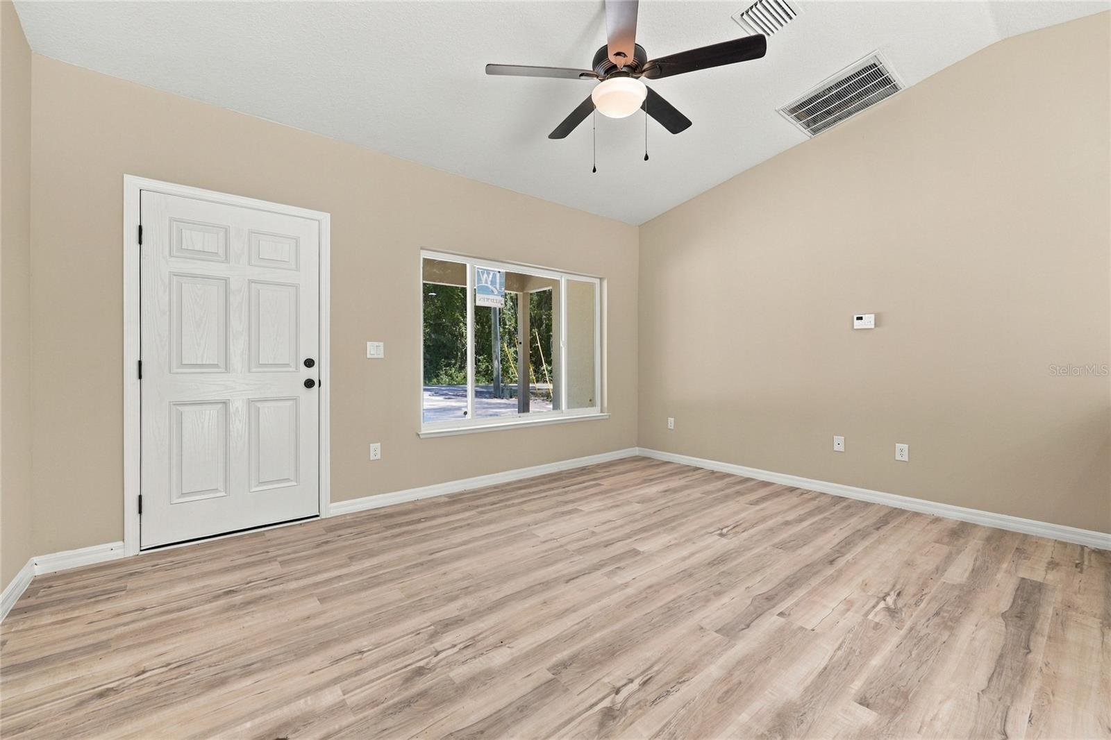 8 Sequoia Drive Crse Property Photo 5