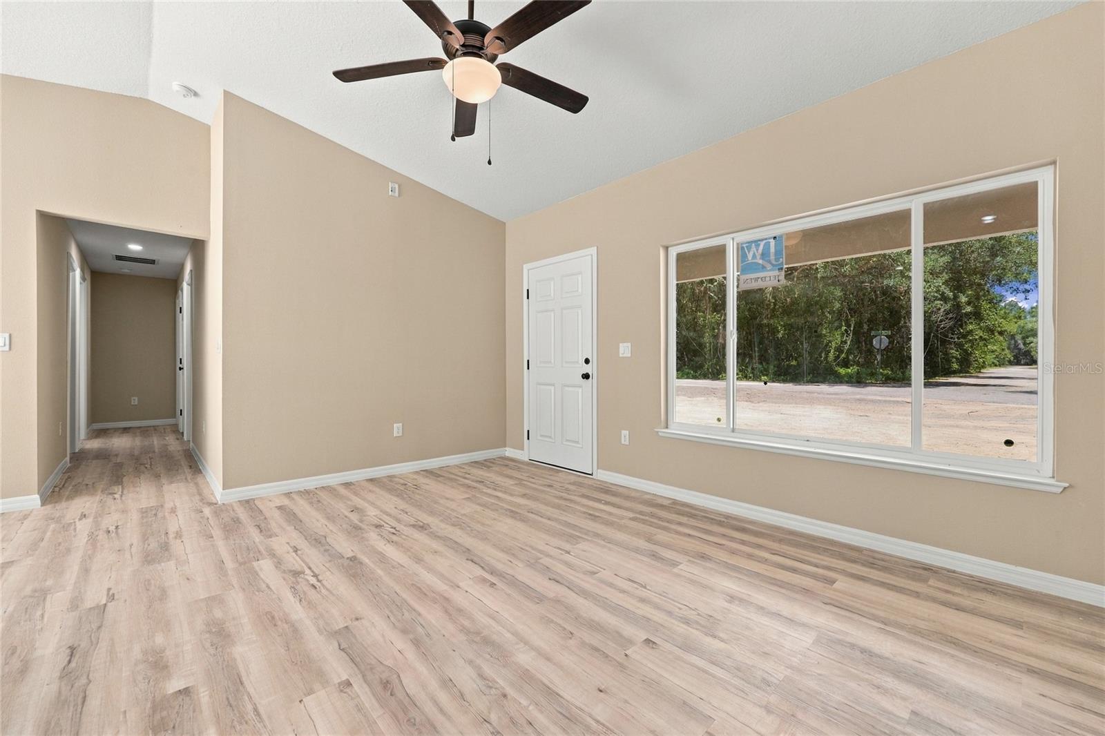 8 Sequoia Drive Crse Property Photo 6