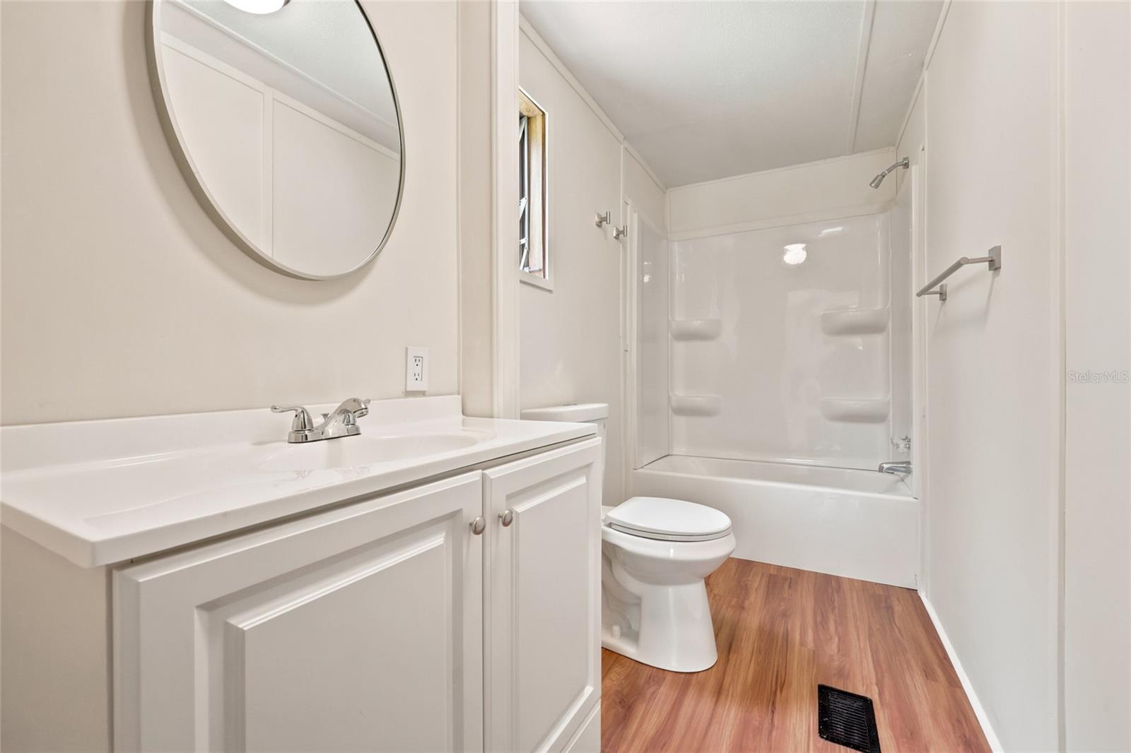 187 Sw Peach Gln Property Photo 17