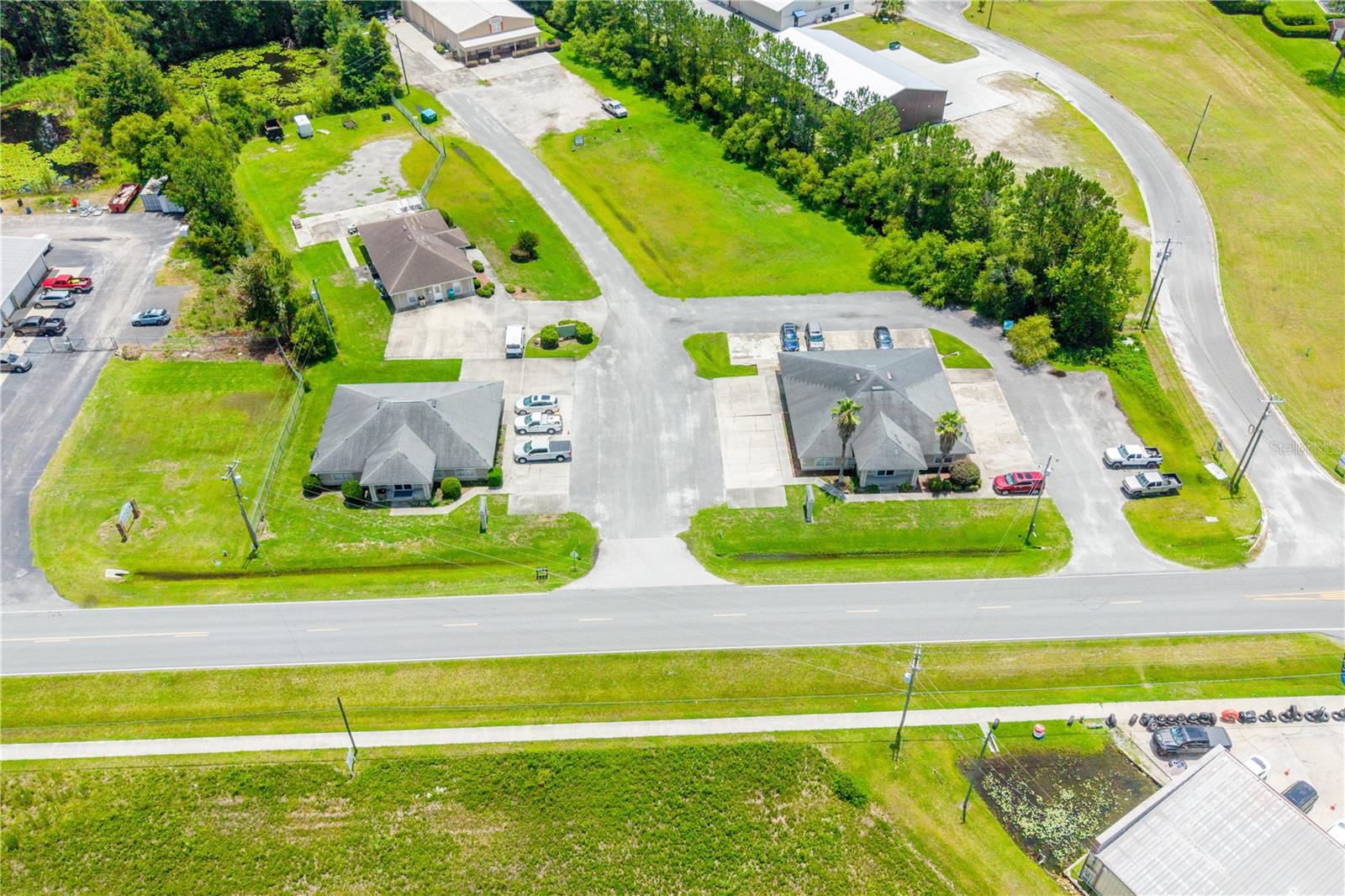 853 Sw Sisters Welcome Rd Property Photo 1