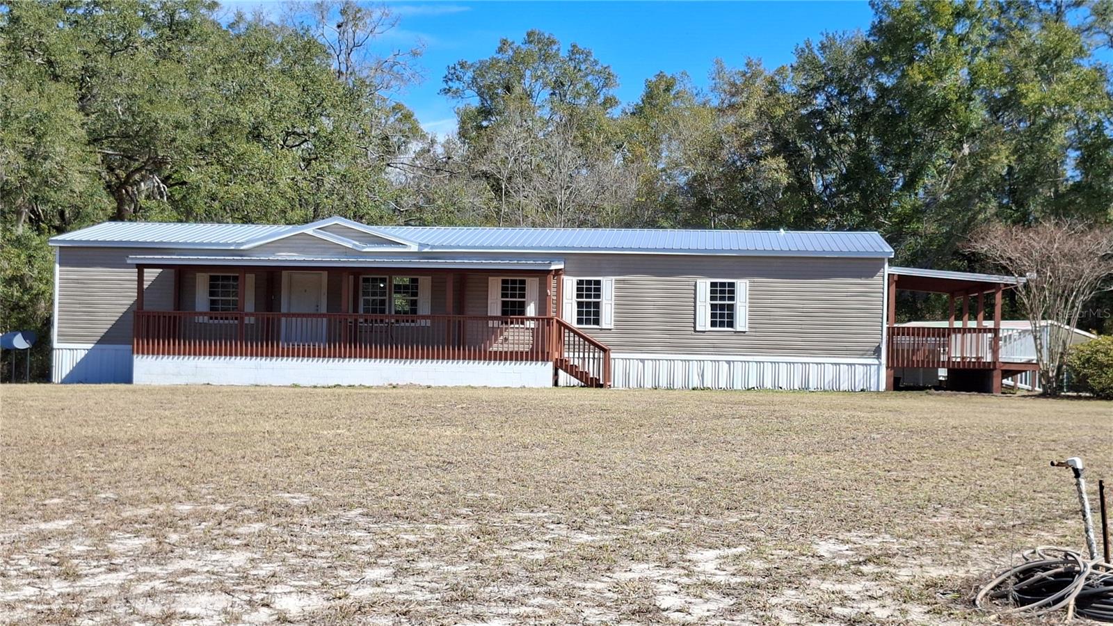 3289 Ne County Road 340 Property Photo 1