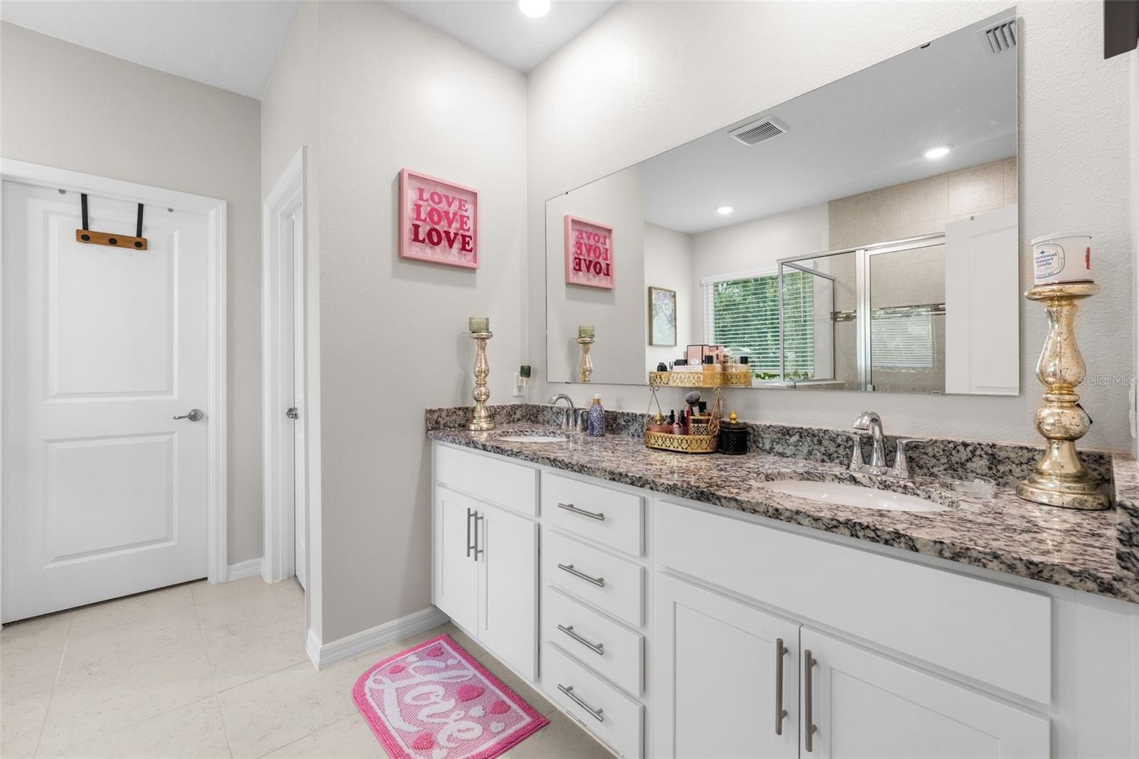 218 Sw Cadence Gln Property Photo 19