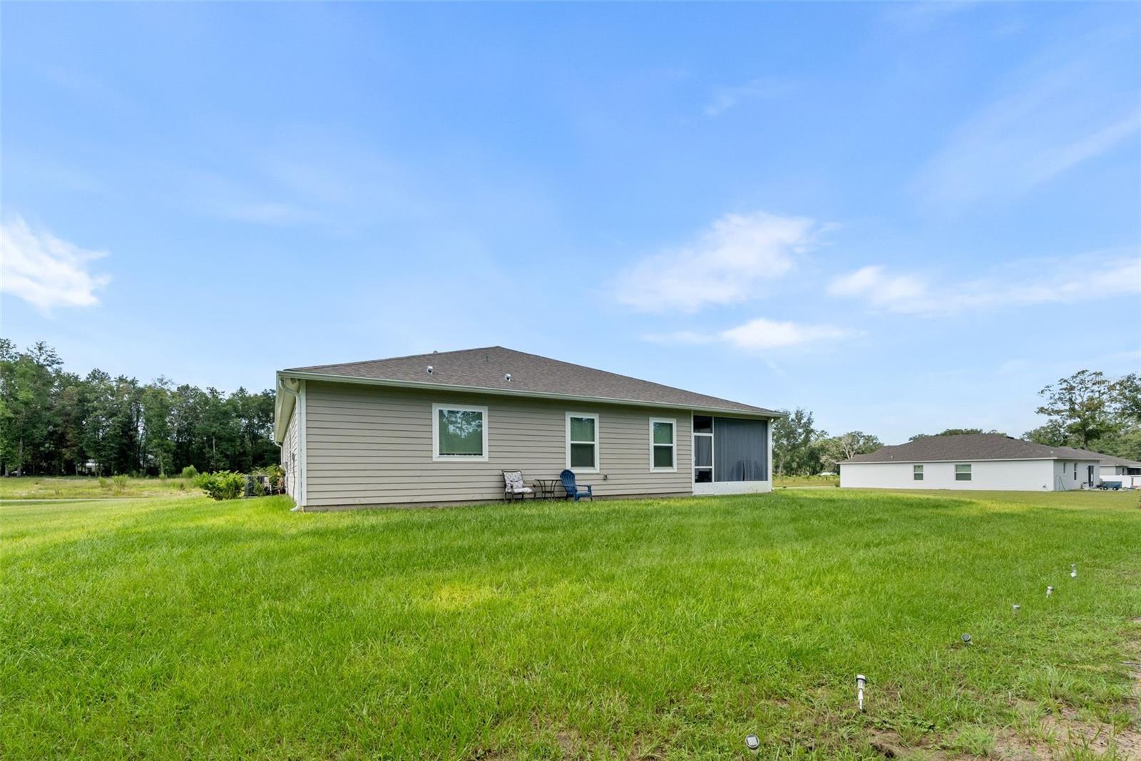 218 Sw Cadence Gln Property Photo 37