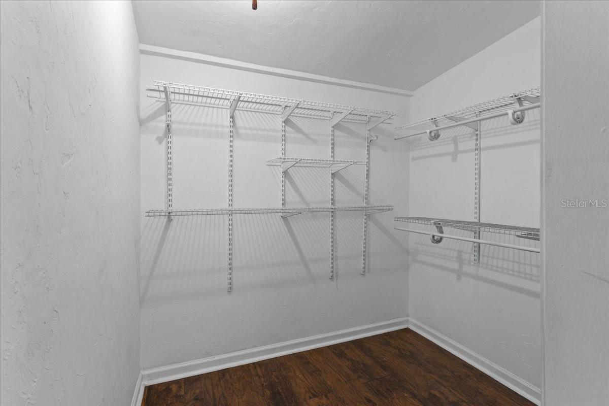1116 Nw 32nd Ave Property Photo 11