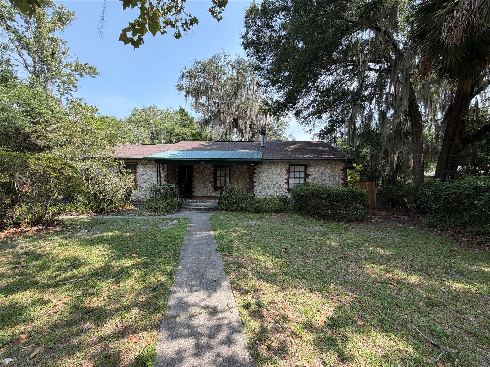 1740 NW 7TH AVE Property Photo 1
