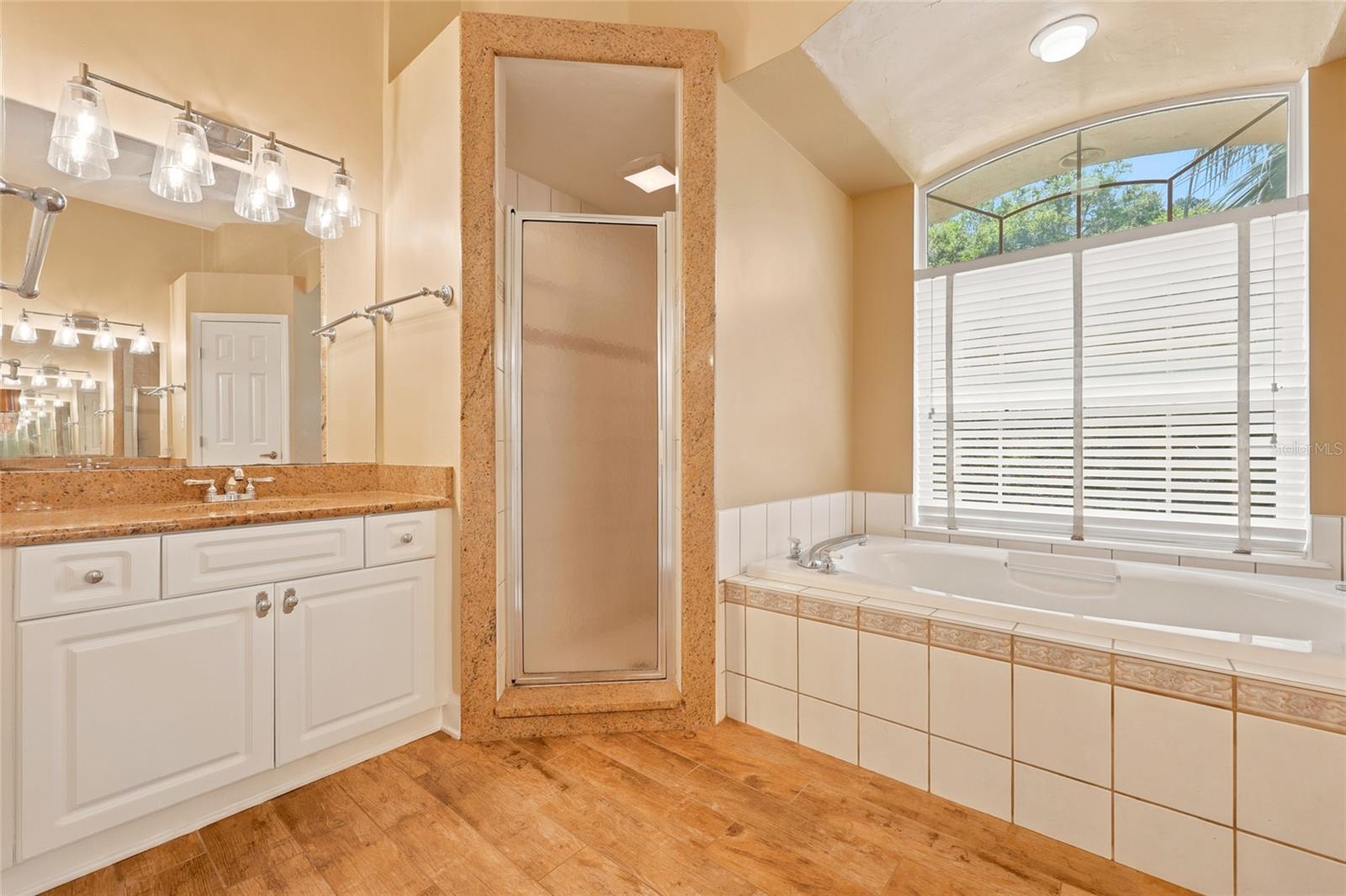 2015 Nw 89th Dr Property Photo 19